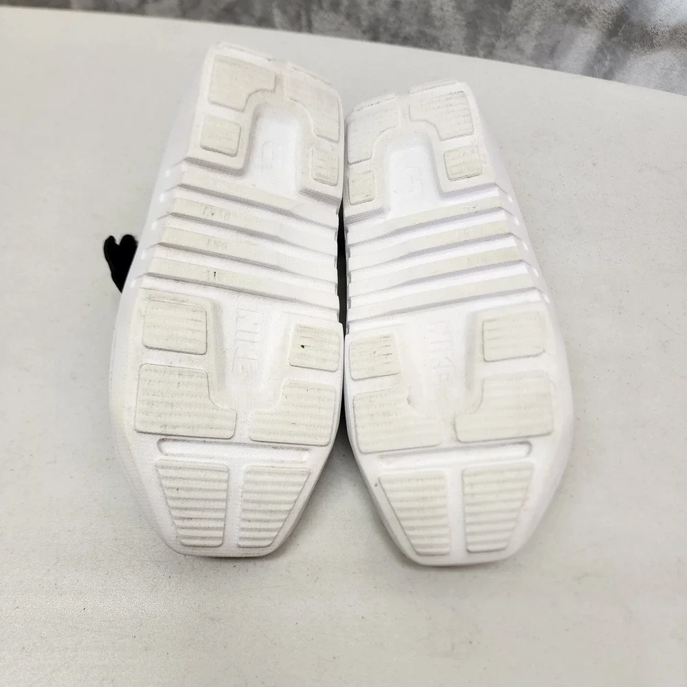 Nike Sandals Boys Size 5 Youth Kids Playscape Sport Shoes Black Adjustable Strap - Picture 7 of 11